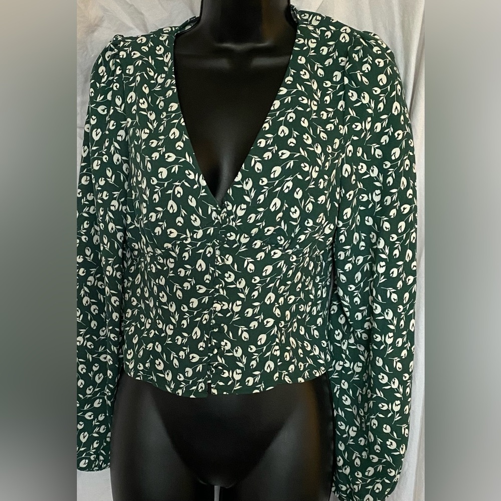 NLW GRN/WHT Blouse, M Fall Sale